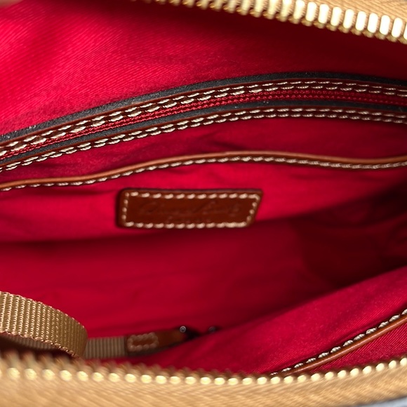 Dooney & Bourke Brown Leather Crossbody Shoulder Bag - Picture 3 of 15